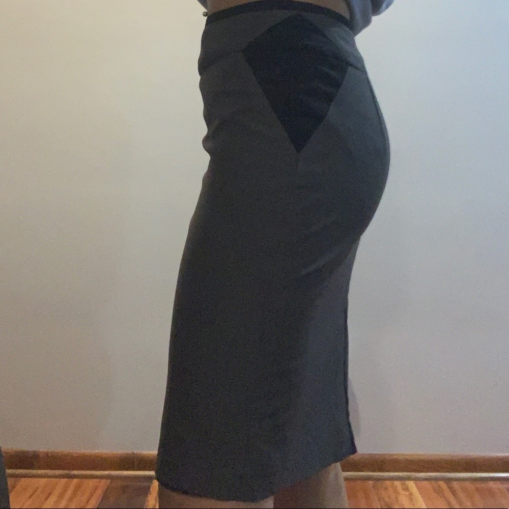 Gray Business Skirt.